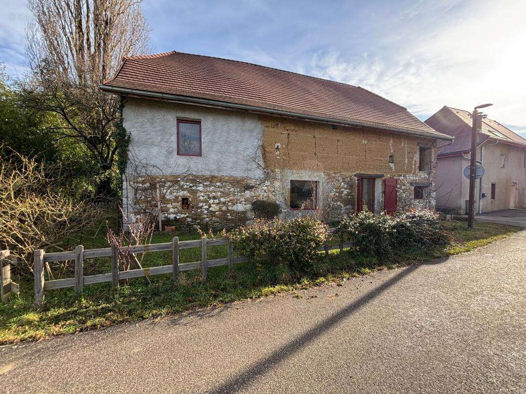 Maison à CHAMPAGNEUX