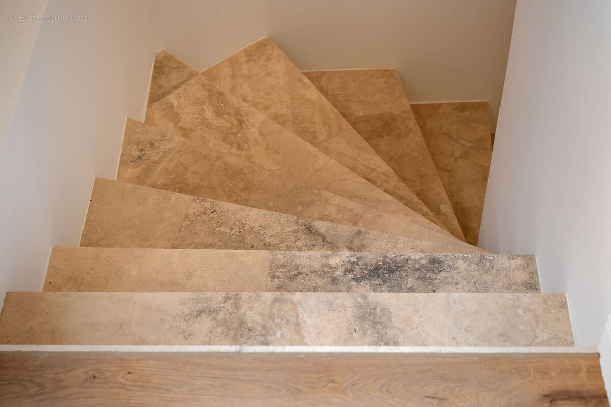 Appartement de Charme, rénové par un architecte à Uzès - photo 3