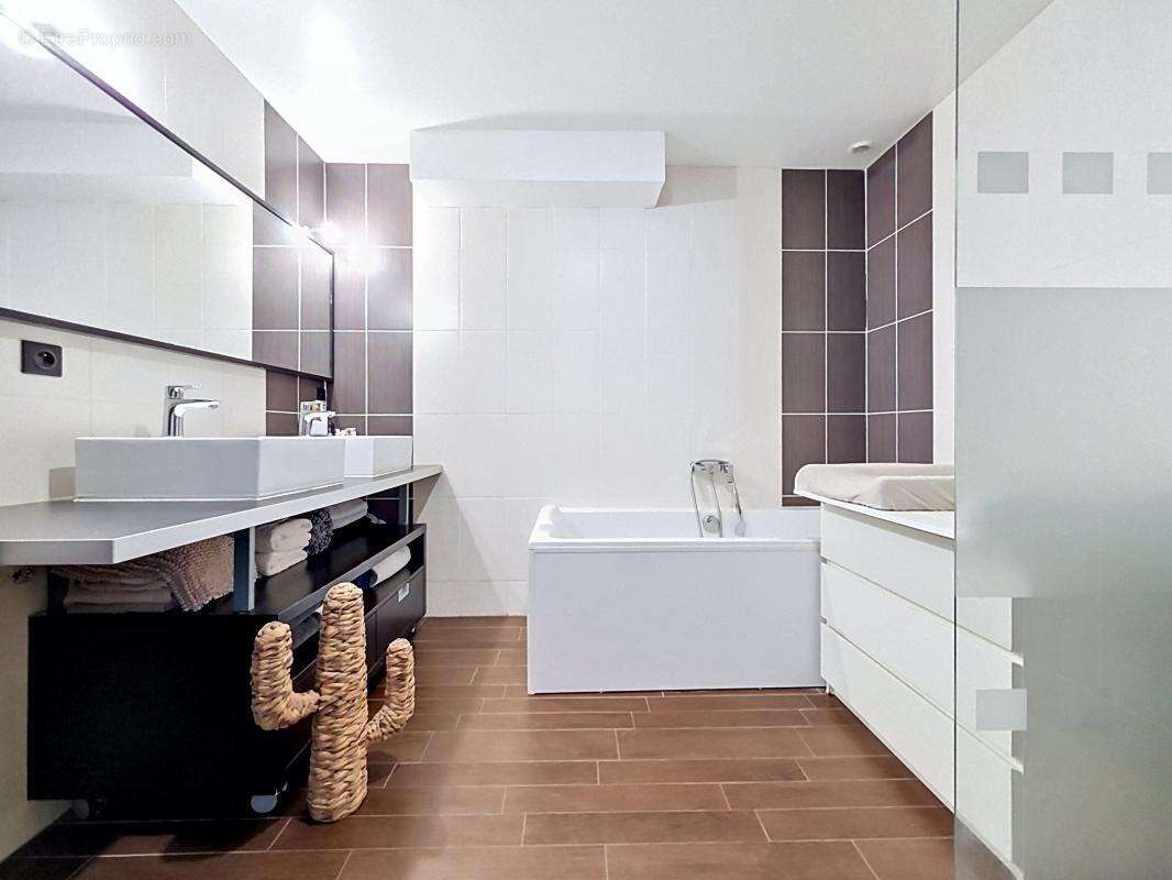 Appartement à DIEMOZ