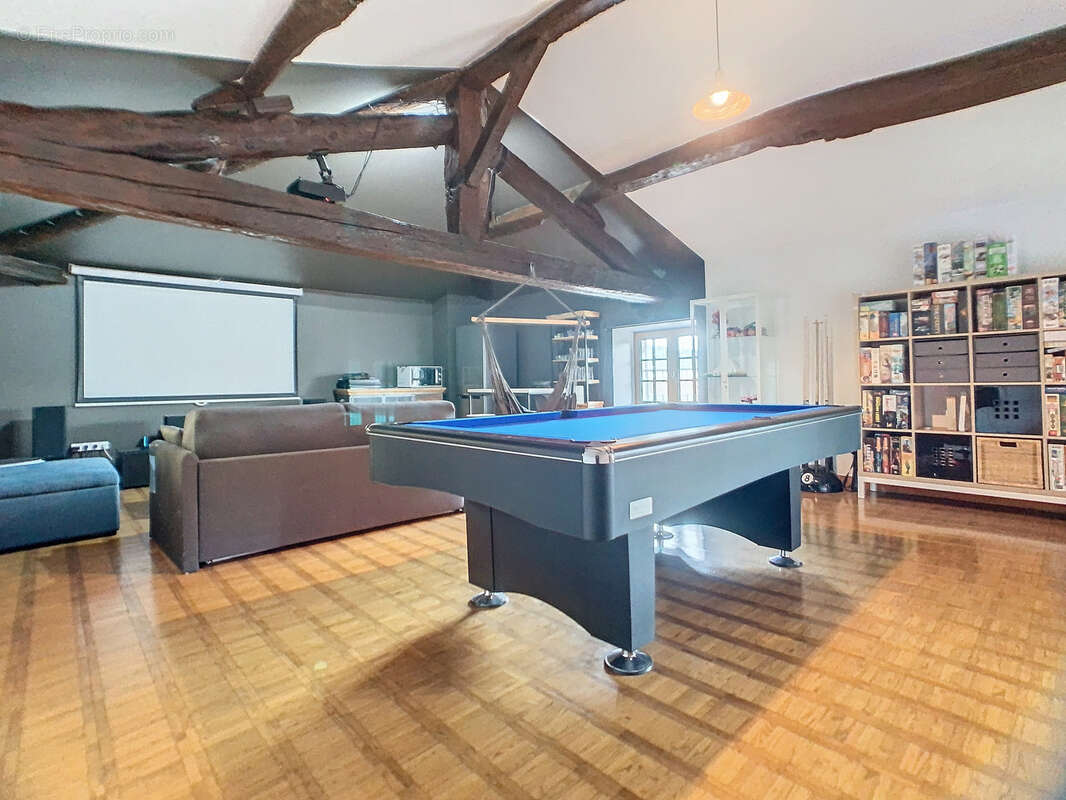 Maison à CHASSE-SUR-RHONE