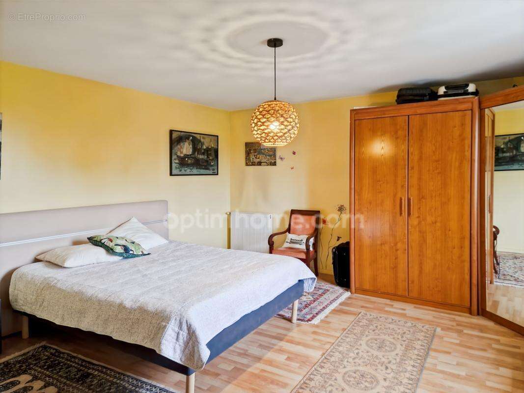 Maison de plus de 270M2 à vendre 9 pièces-5 chambres-piscine- HABAS (40) - photo 20