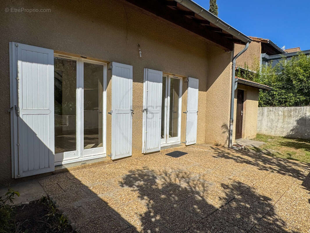 Maison à PRIVAS