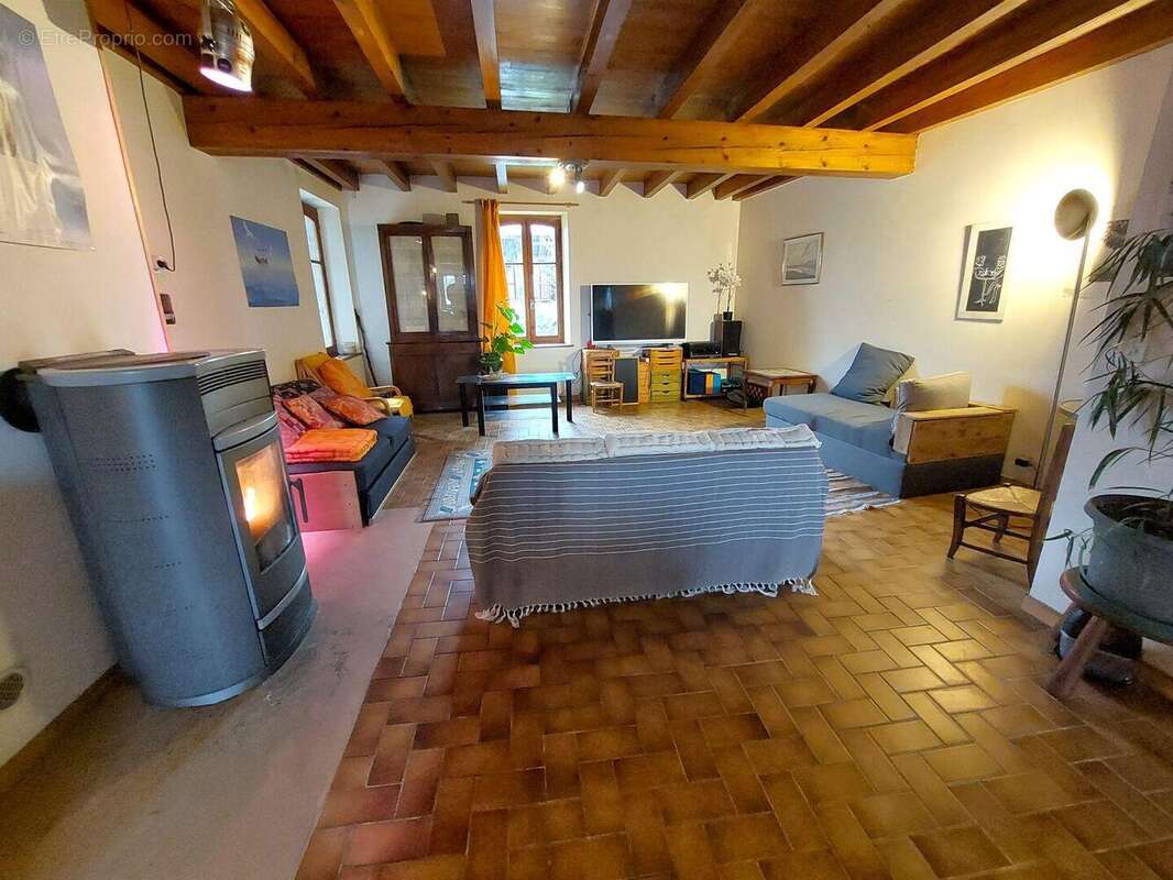 20241118142540 - Maison à SALIES-DU-SALAT