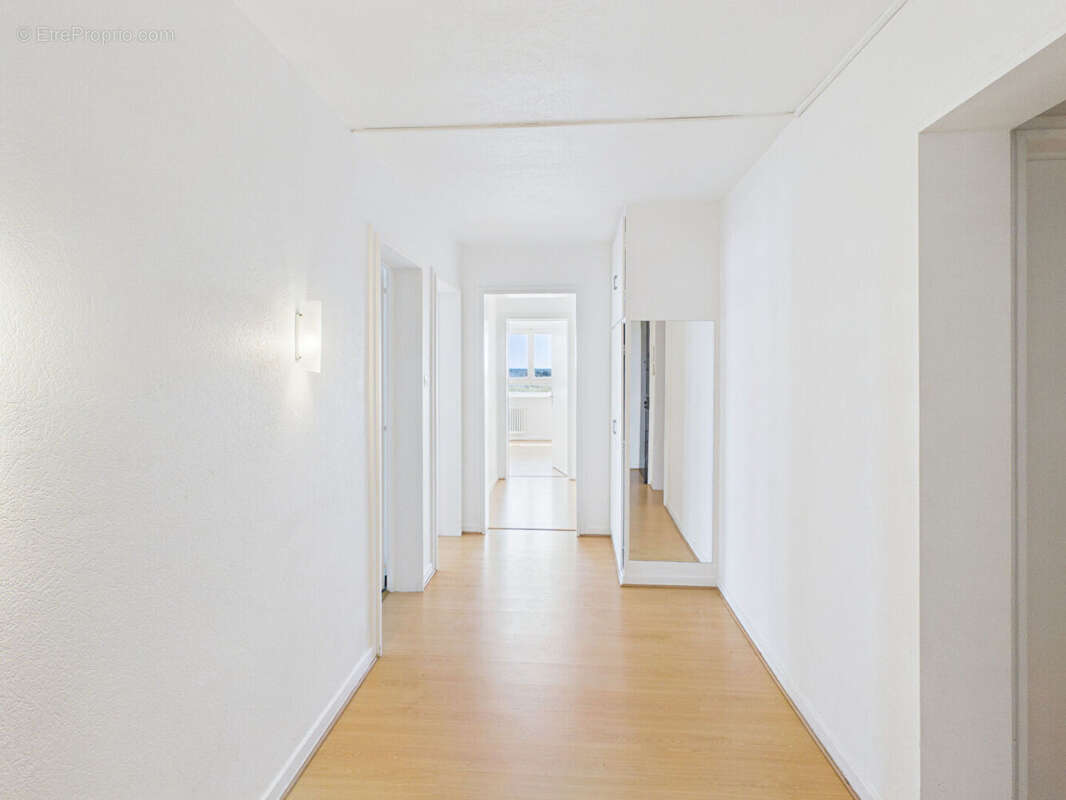 Appartement Strasbourg 4 pièce(s) 102 m2 - photo 2