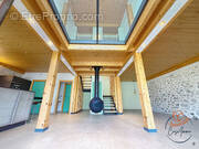 Appartement à SAINT-GENIS-POUILLY