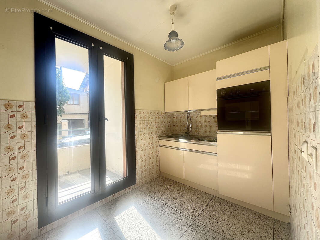 Appartement à MARSEILLE-13E