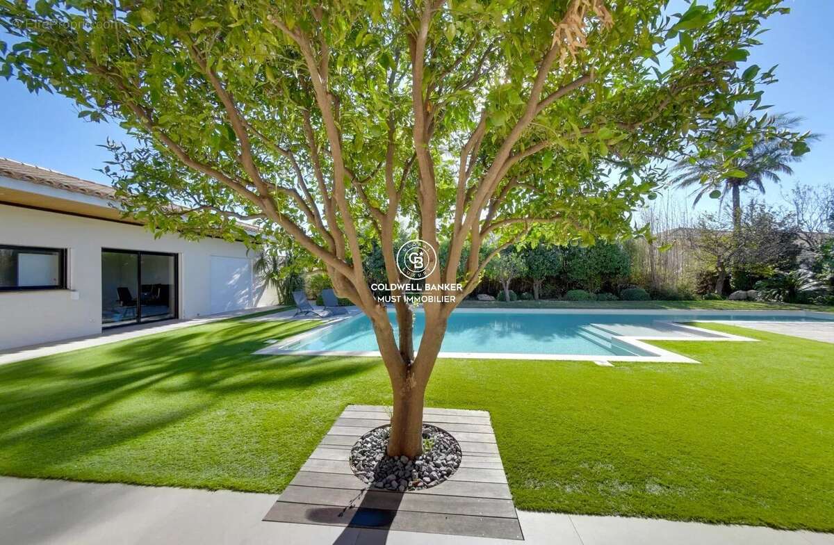 Maison à SAINT-CYPRIEN