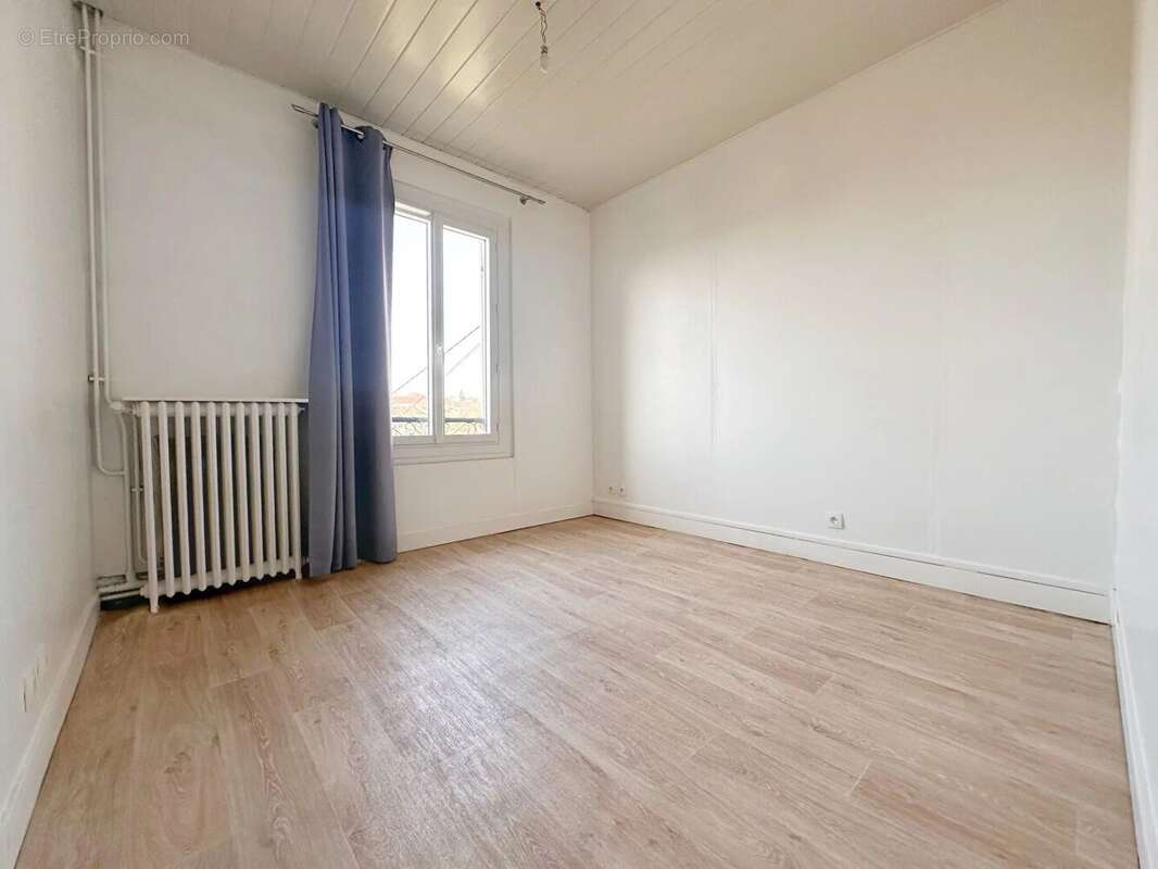 Maison à MONTMORENCY