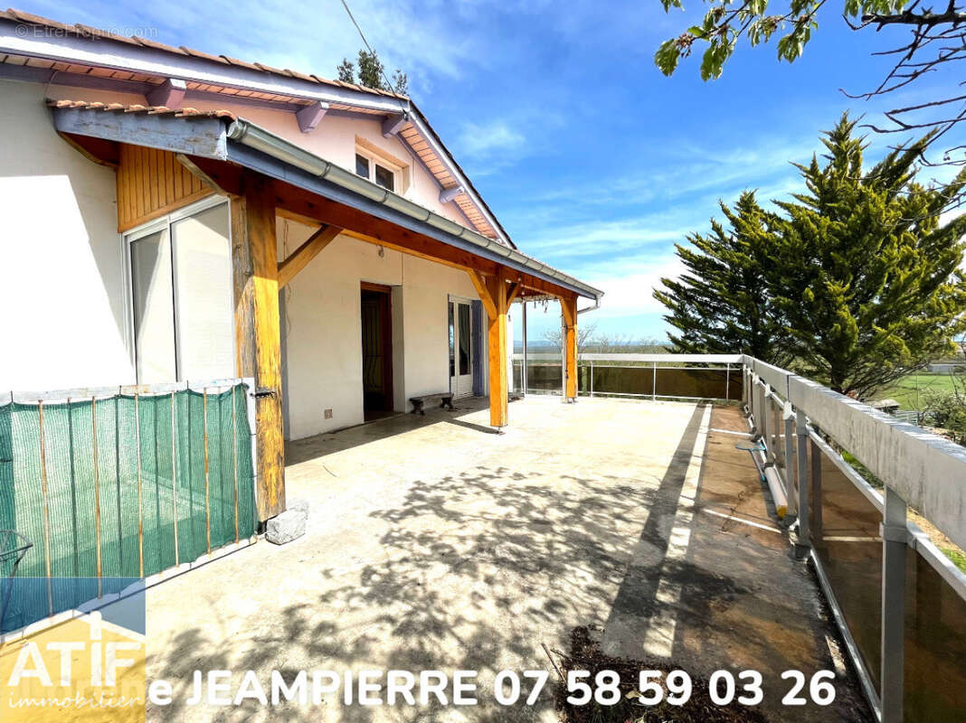 Maison à BOEN