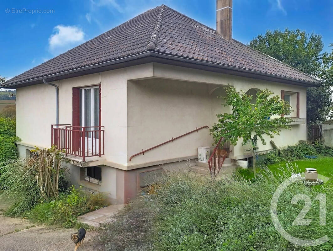 Maison à PARON