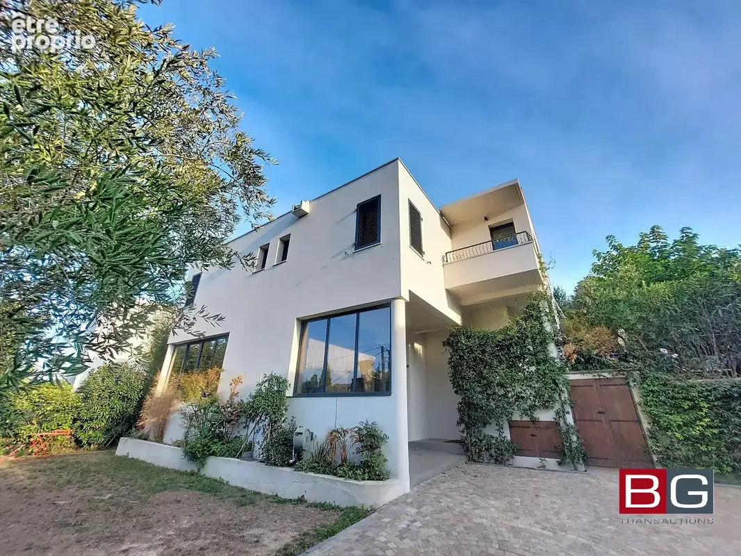 Vallauris "proche centre" Villa de style contemporain - photo 37