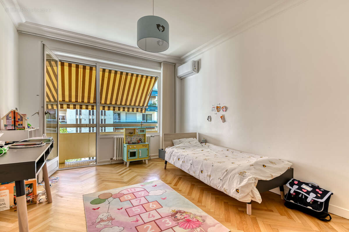 Appartement à LYON-6E