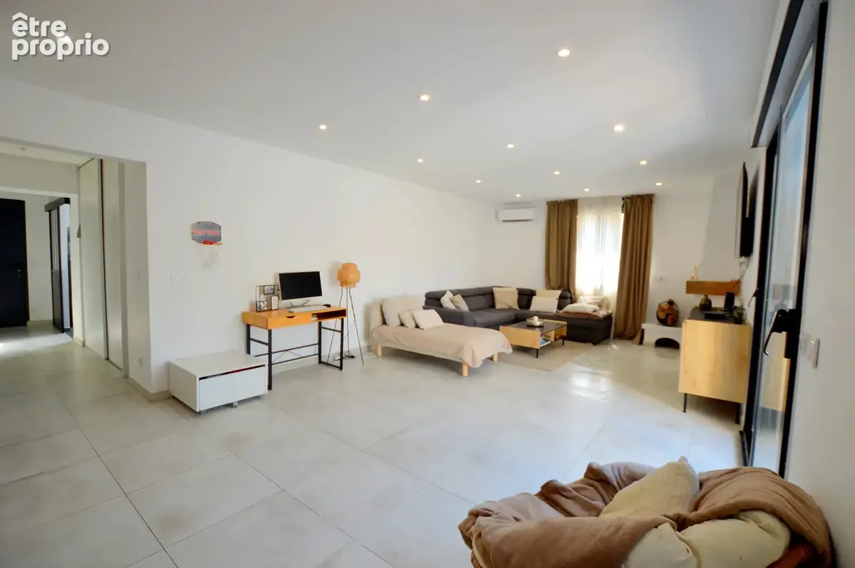 Maison T6 186 m² avec piscine, terrasse plein sud-ouest – Montpellier Ovalie - photo 15