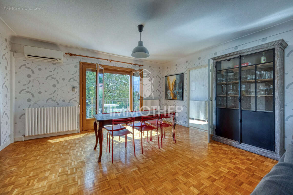 Maison à CROLLES