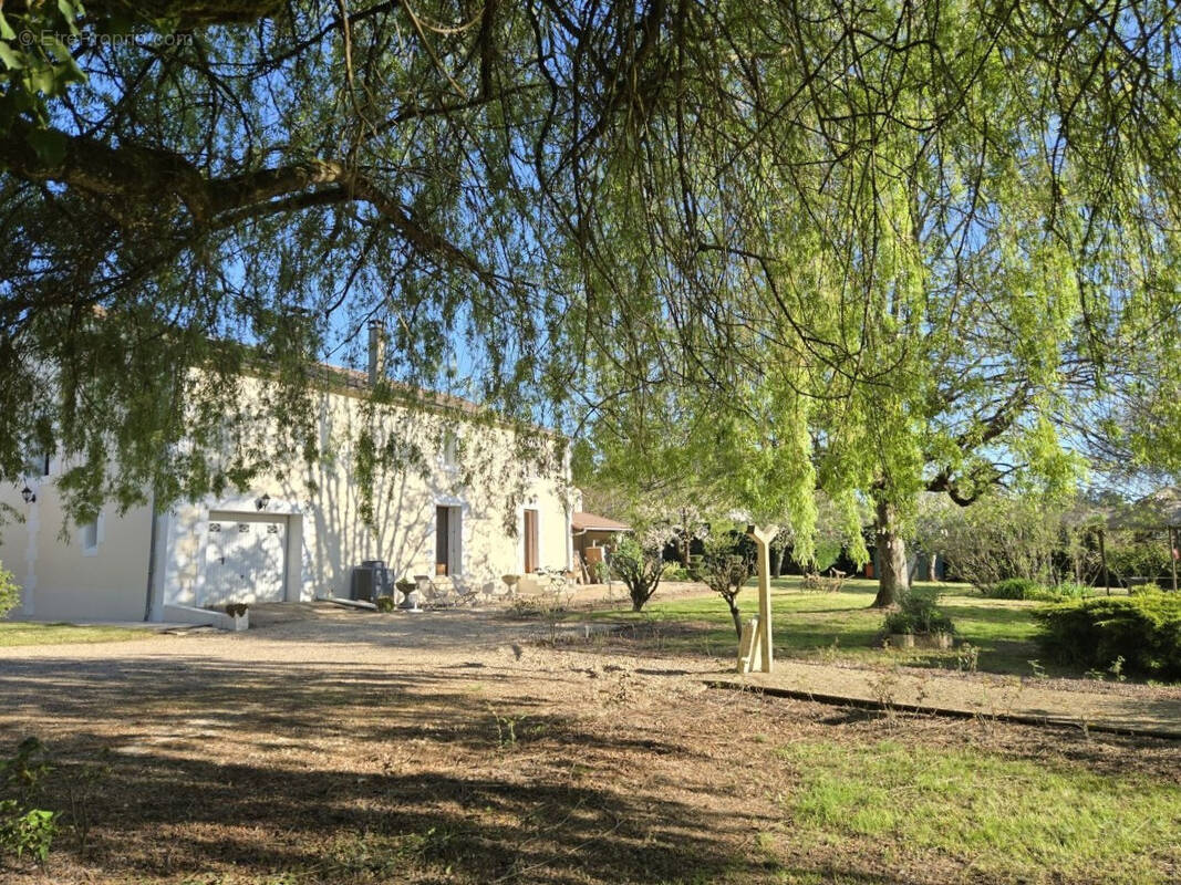 Maison à VILLAMBLARD