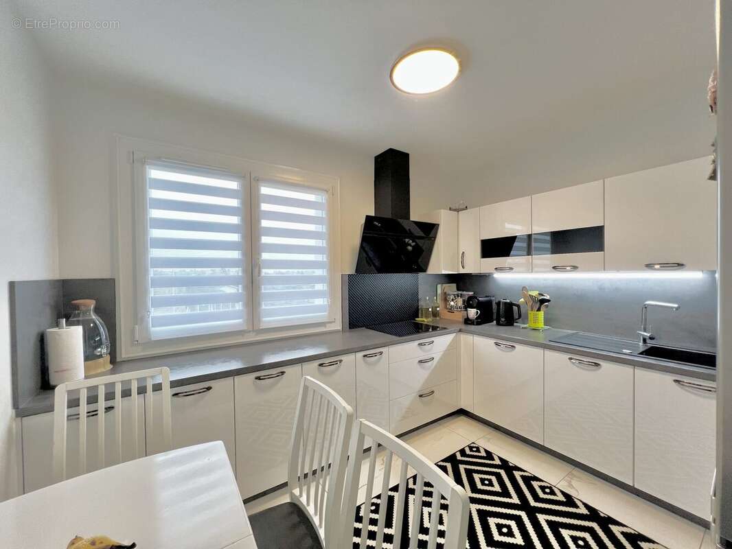 Appartement à CHARVIEU-CHAVAGNEUX