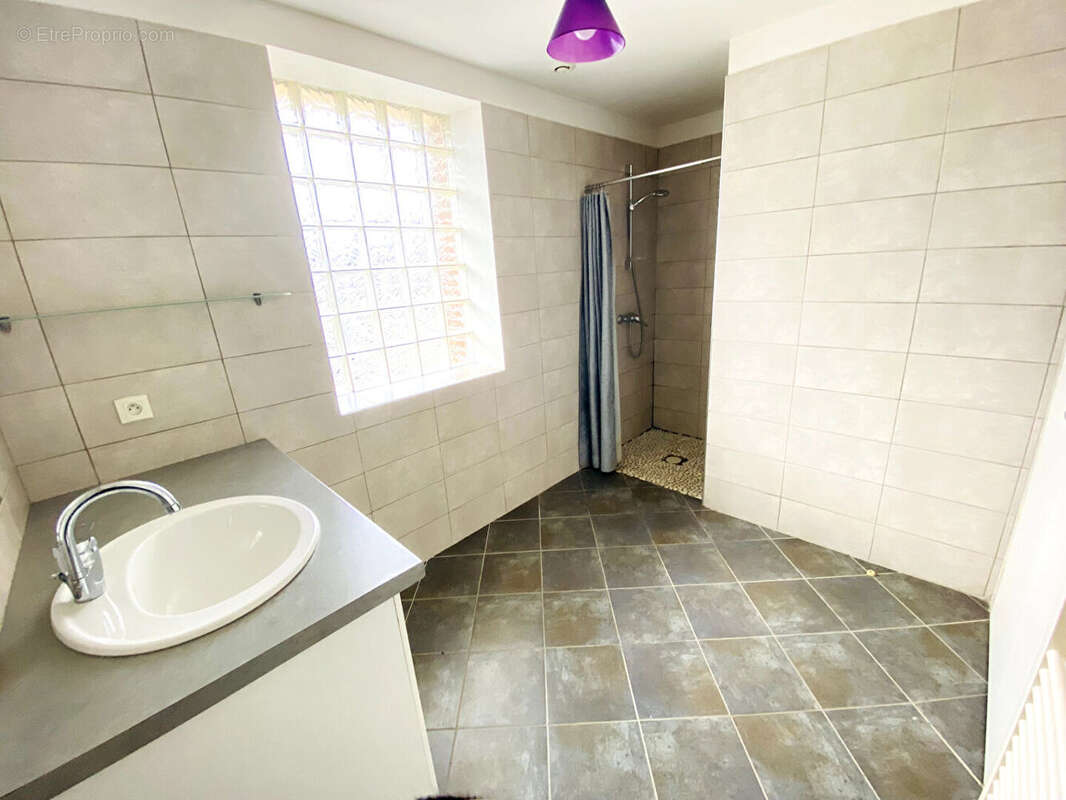 Maison à VILLARS-LES-DOMBES