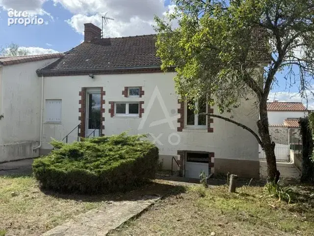 Maison à LES BROUZILS