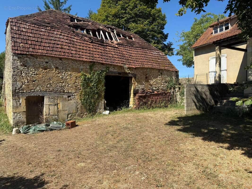 Maison 102 m² à Simeyrols  - photo 3