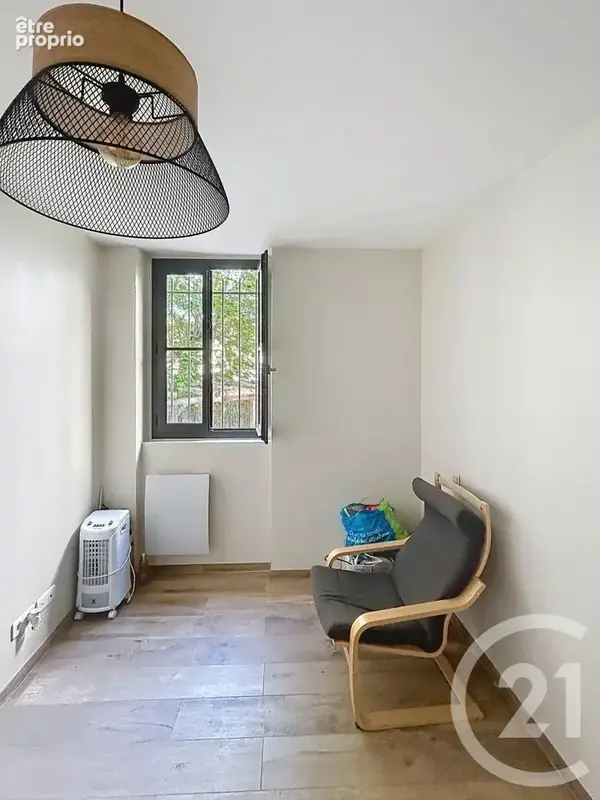 Appartement 4 pièces 101 m² à vendre à Brie-Comte-Robert (77170) - photo 5