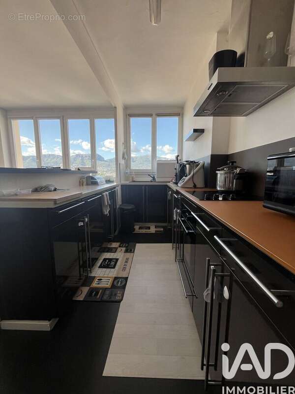 Appartement 79 m² à Toulon  - photo 3