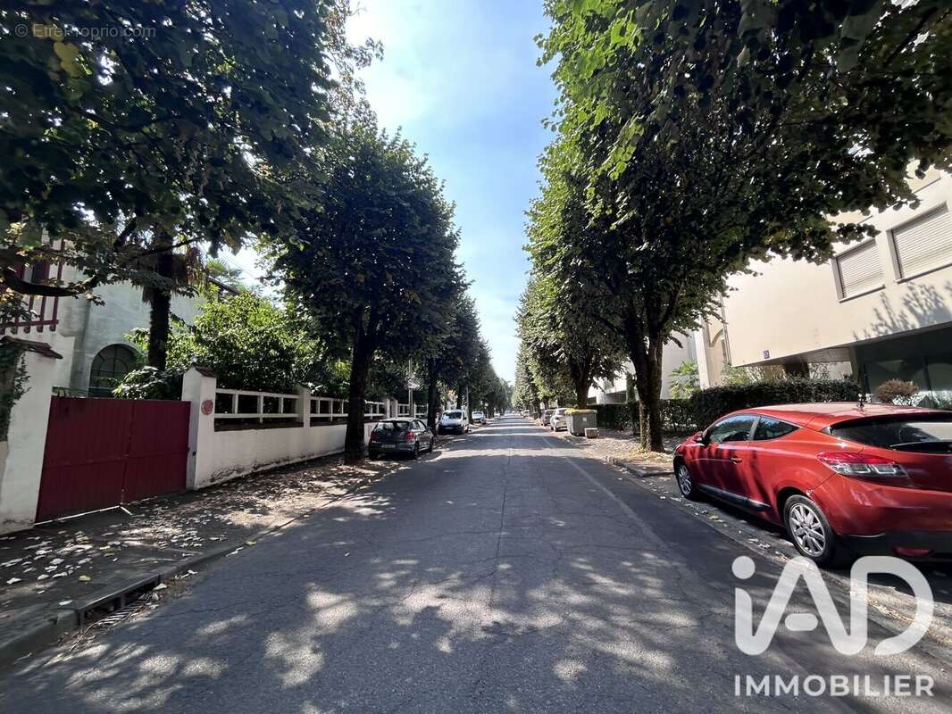 Parking 14 m² à Pau  - photo 2