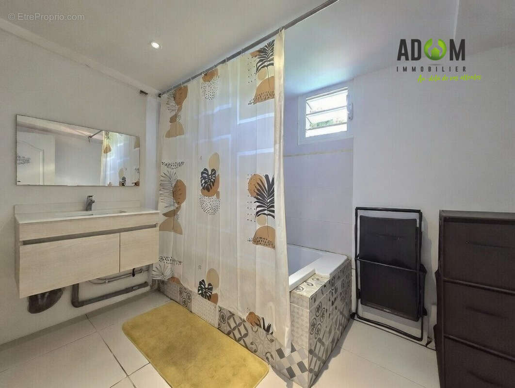 Appartement à LE PORT