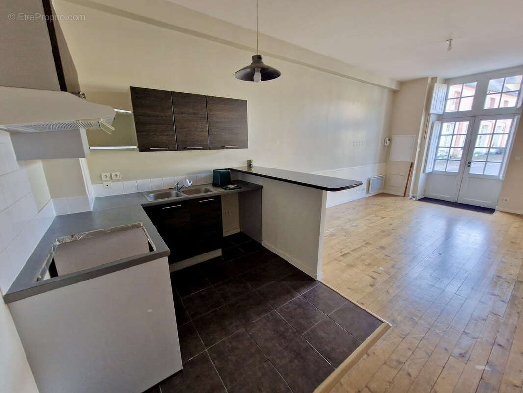 Appartement t4 - coeur de fontainebleau - photo 3