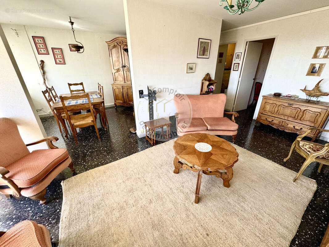 Appartement à MARSEILLE-9E