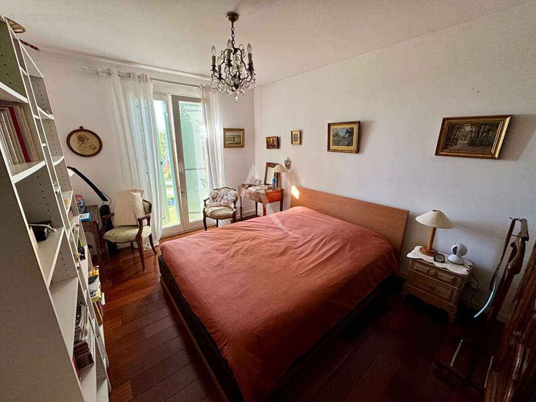 Maison à NIMES