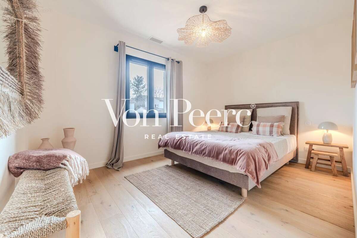 Maison à SAINT-REMY-DE-PROVENCE