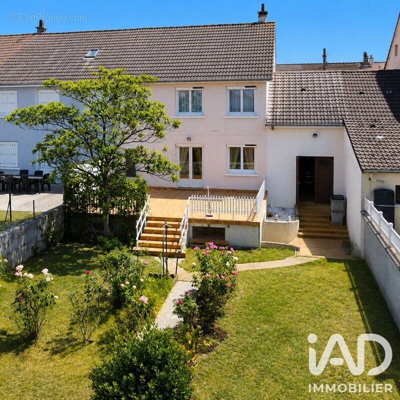 Photo 1 - Maison à LE MANS
