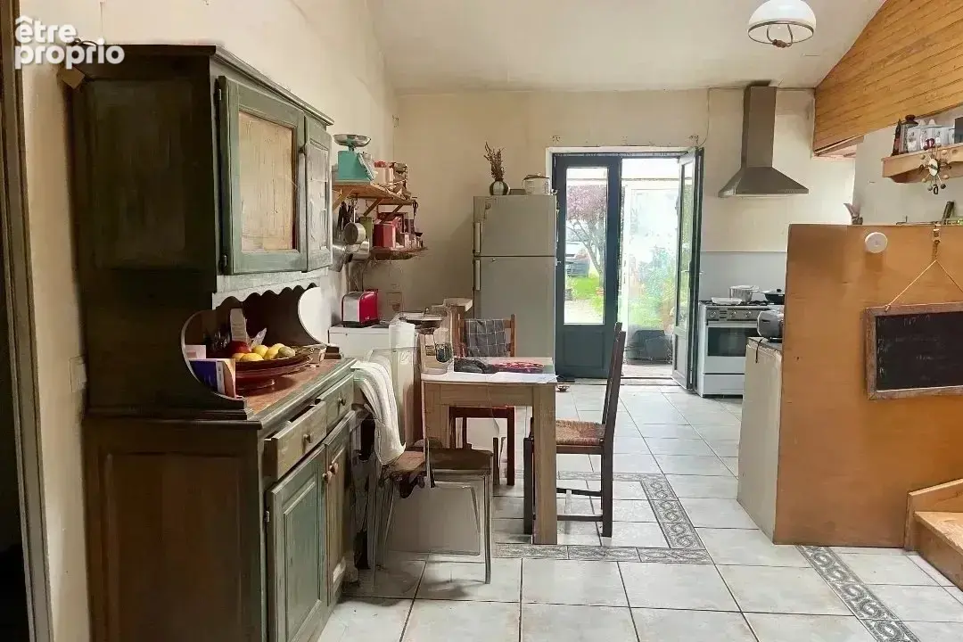 2 maisons à rénover, grand terrain, bar/épicerie à pied. Surgères à 10 minutes avec TGV - photo 10