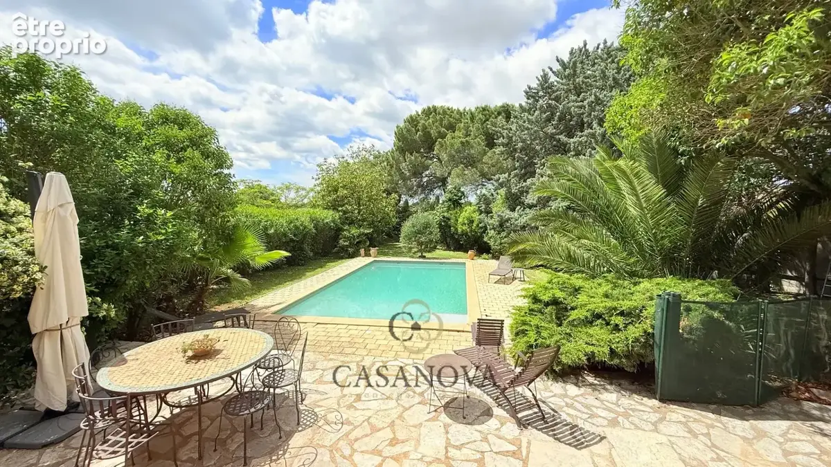 Villa avec piscine et jardin paysager à Bassan  4 chambres, garage, terrasses, proche Béziers - photo 6
