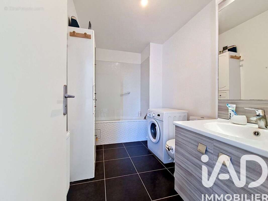 Photo 7 - Appartement à CHEVILLY-LARUE