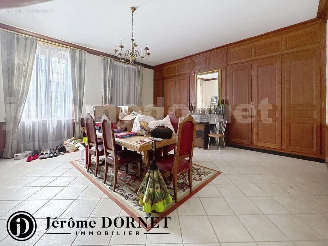 post_0004 - Maison à POIX-DE-PICARDIE