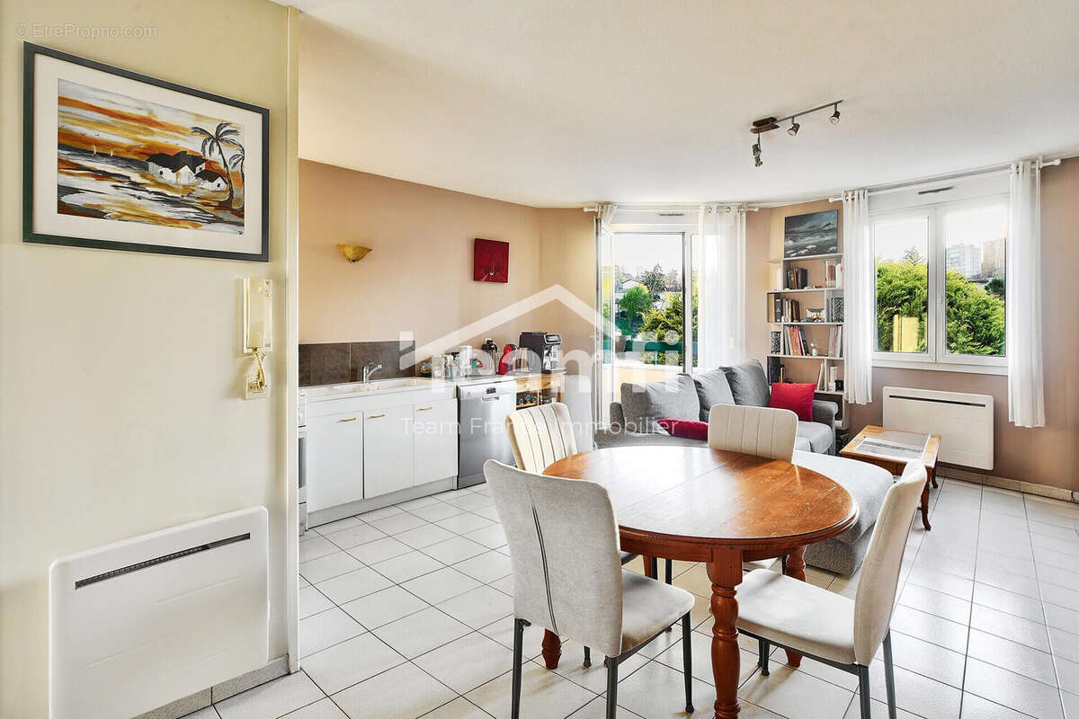 Appartement à LYON-9E