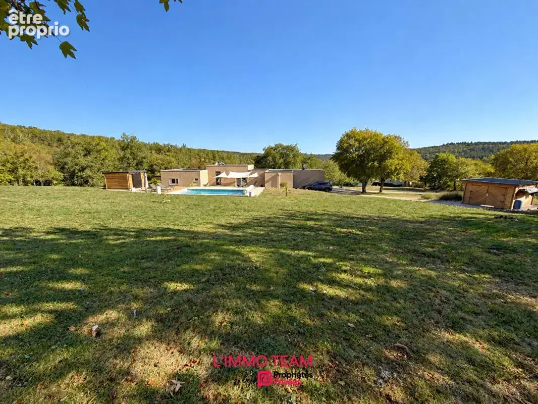 Villa contemporaine T4 avec piscine sur 13000m² de terrain au calme à 10 minutes de CAHORS - photo 5