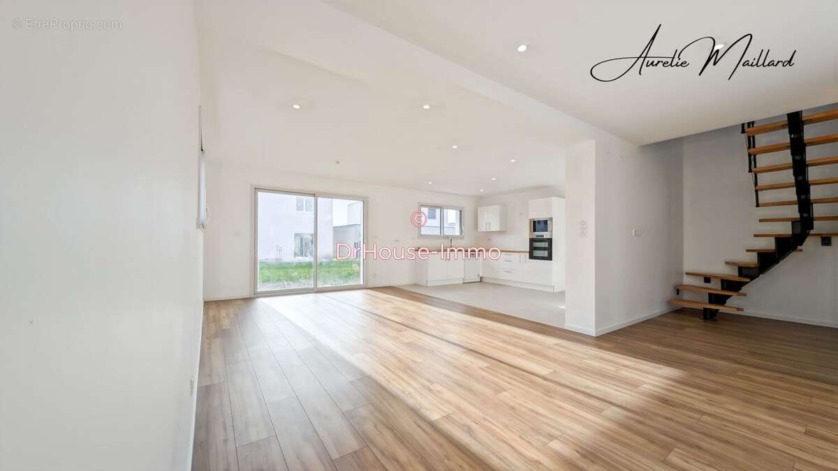 Maison à BRETTEVILLE-SUR-LAIZE