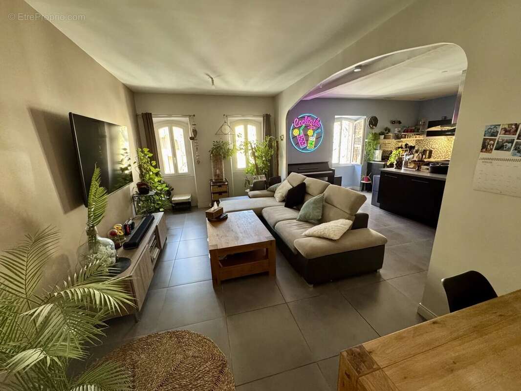 Appartement à SALON-DE-PROVENCE