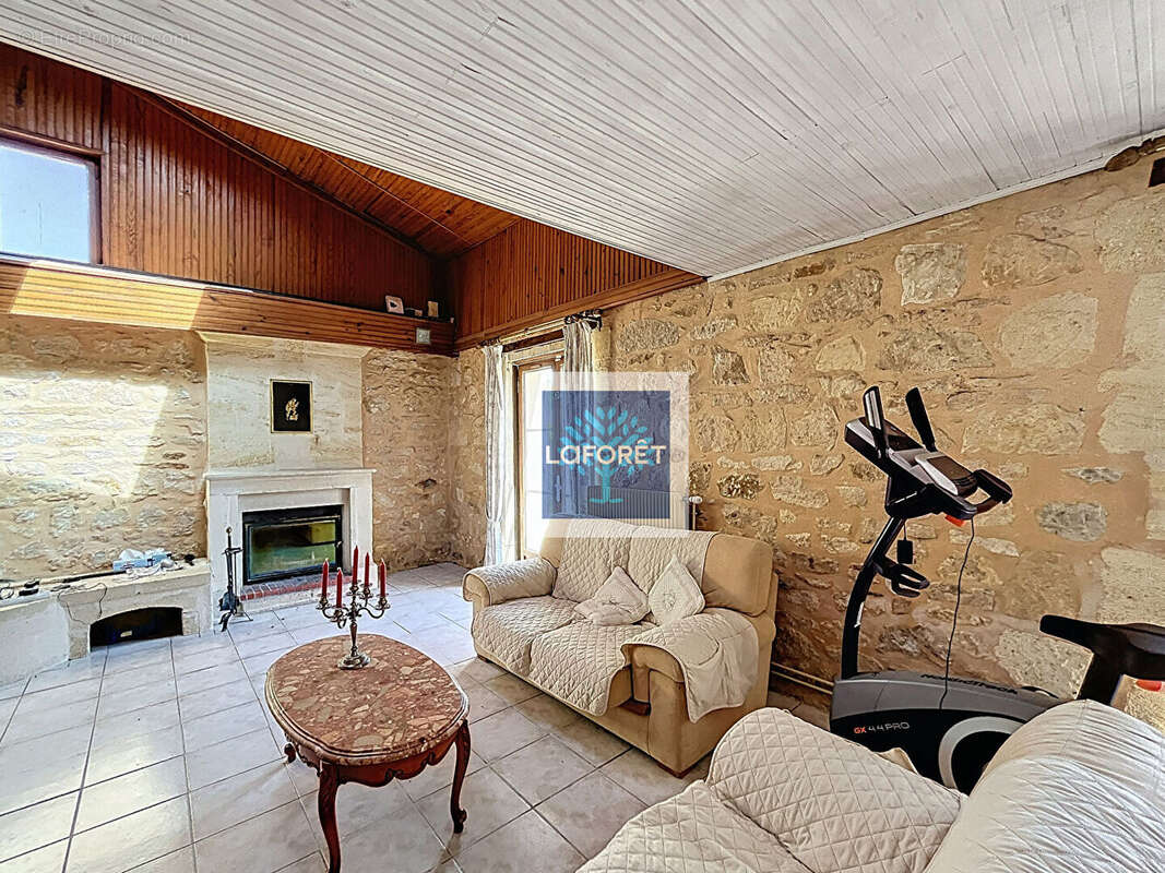 Maison à PLASSAC