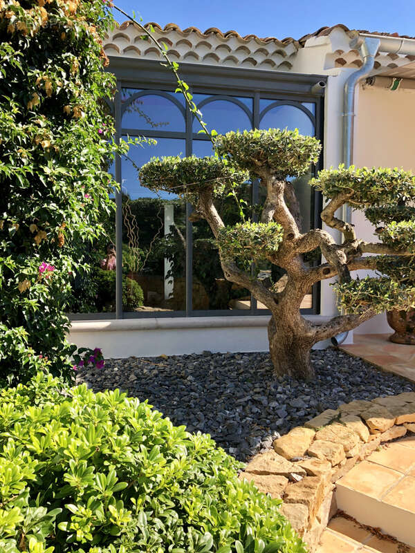 Maison à SIX-FOURS-LES-PLAGES