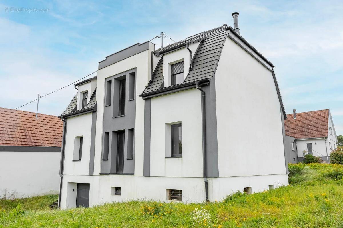 Maison à OBERMODERN-ZUTZENDORF