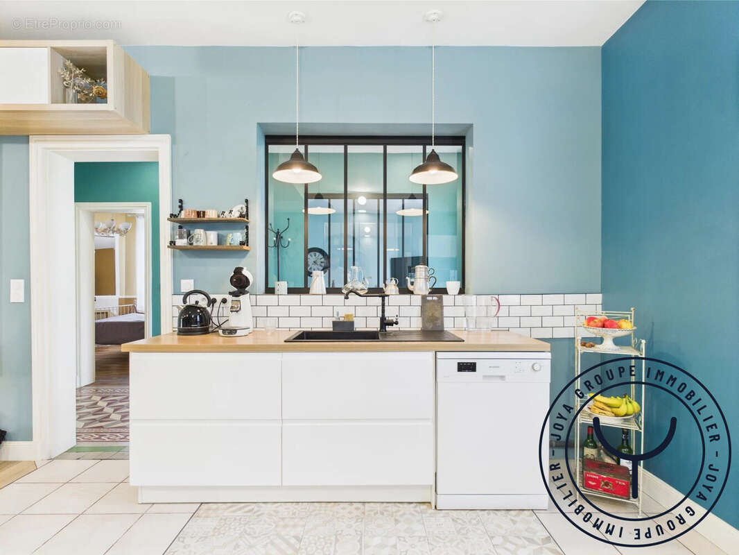 Maison à PONT-SAINTE-MARIE