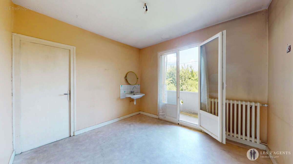 Maison à SAINT-MARTIN-D&#039;HERES