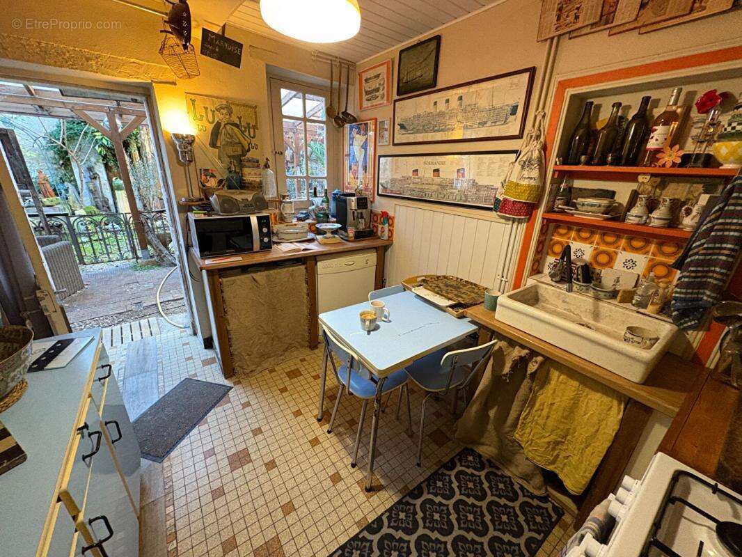 Maison à VILLEFRANCHE-DE-LONCHAT