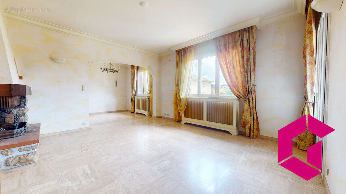 Maison à YSSINGEAUX