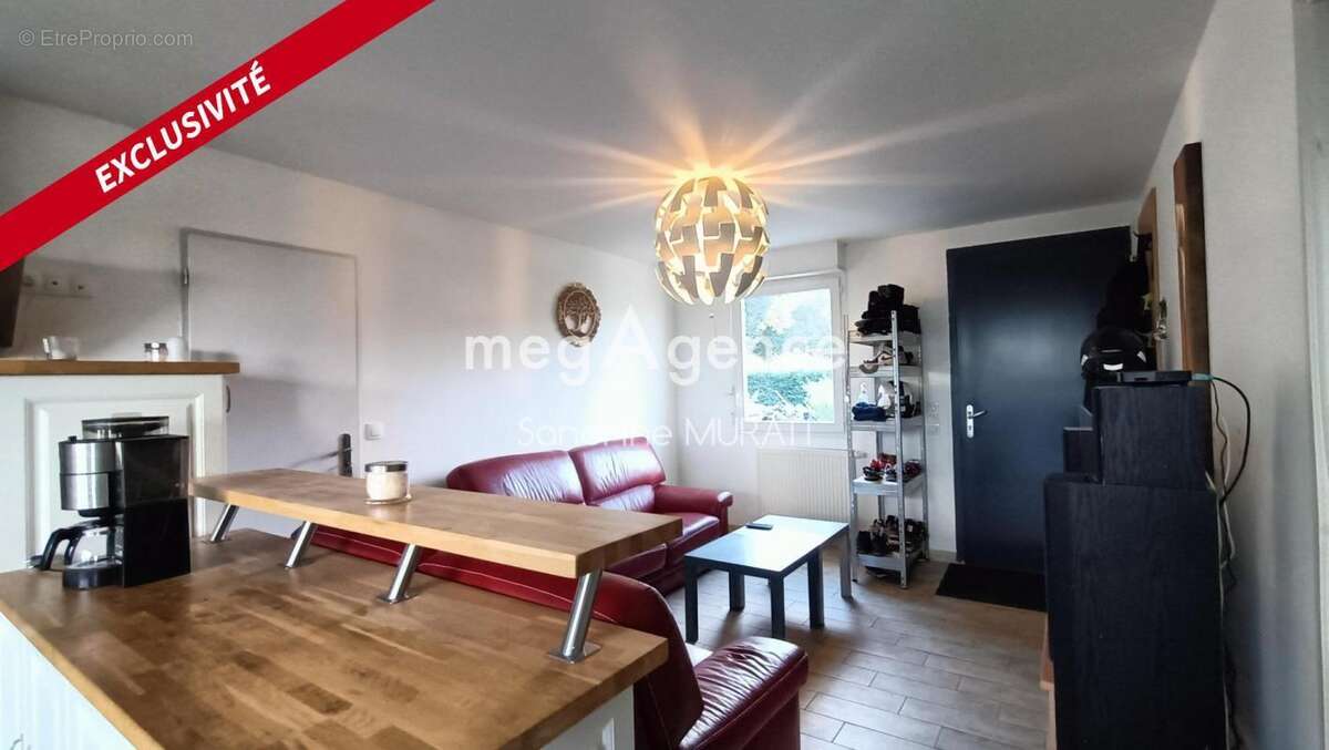 Maison à SAINT-CALAIS-DU-DESERT