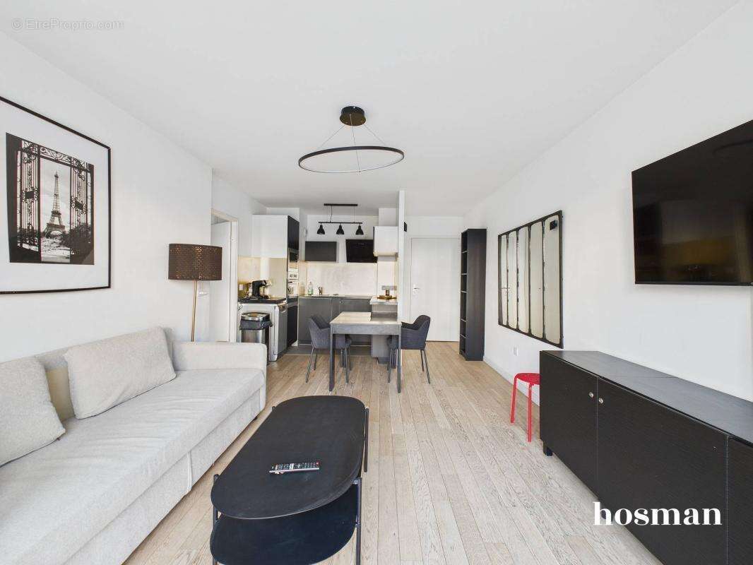 Appartement à LA GARENNE-COLOMBES