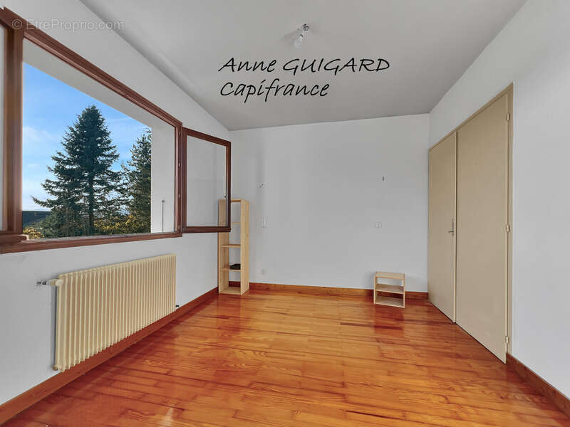 MARIGNY-SAINT-MARCEL (74) - Maison individuelle au calme , très beau jardin plat complanté, double garage - URGENT ! - photo 7